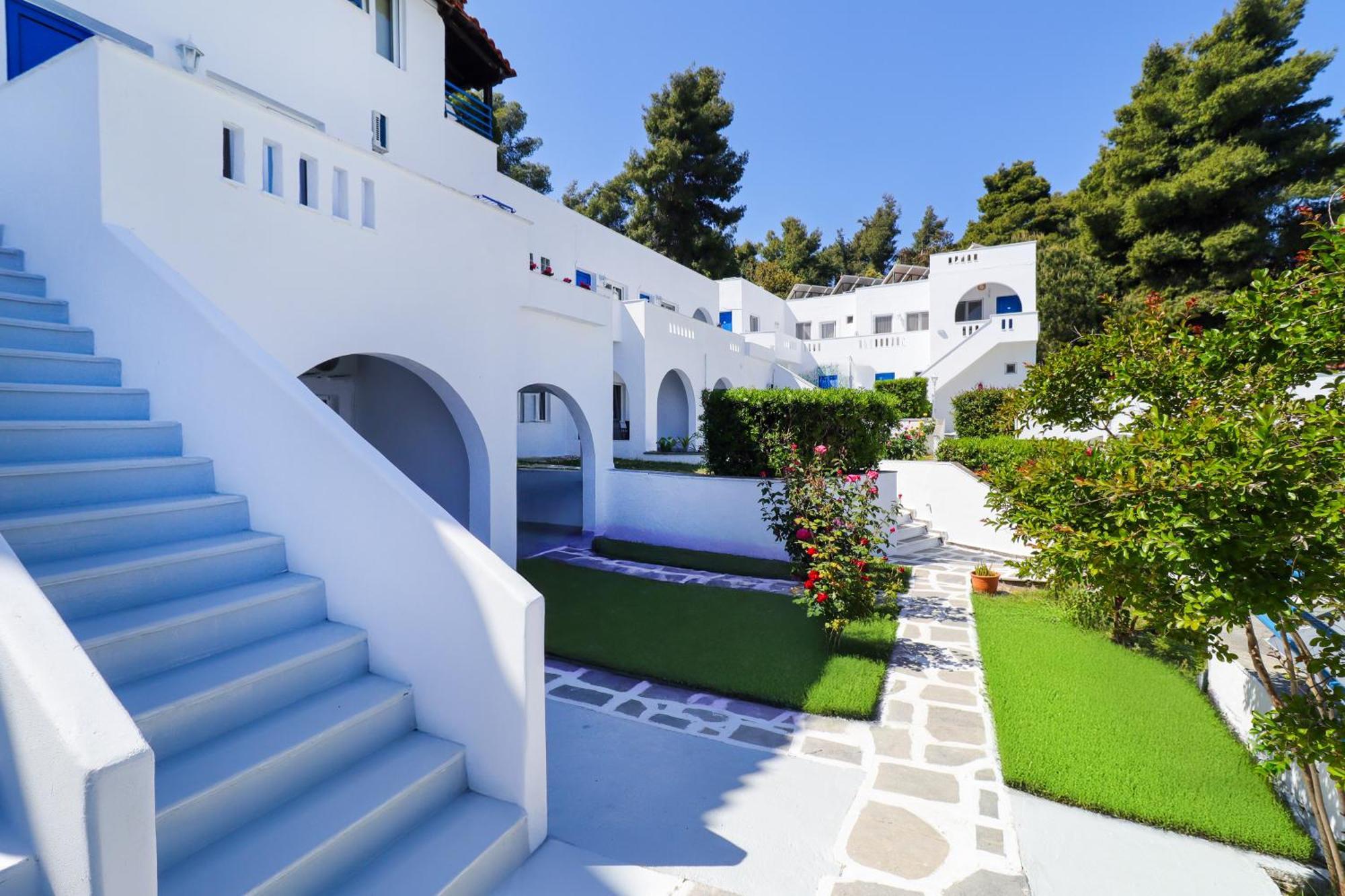 Theo Bungalows Boutique Hotel Kriopigi Extérieur photo