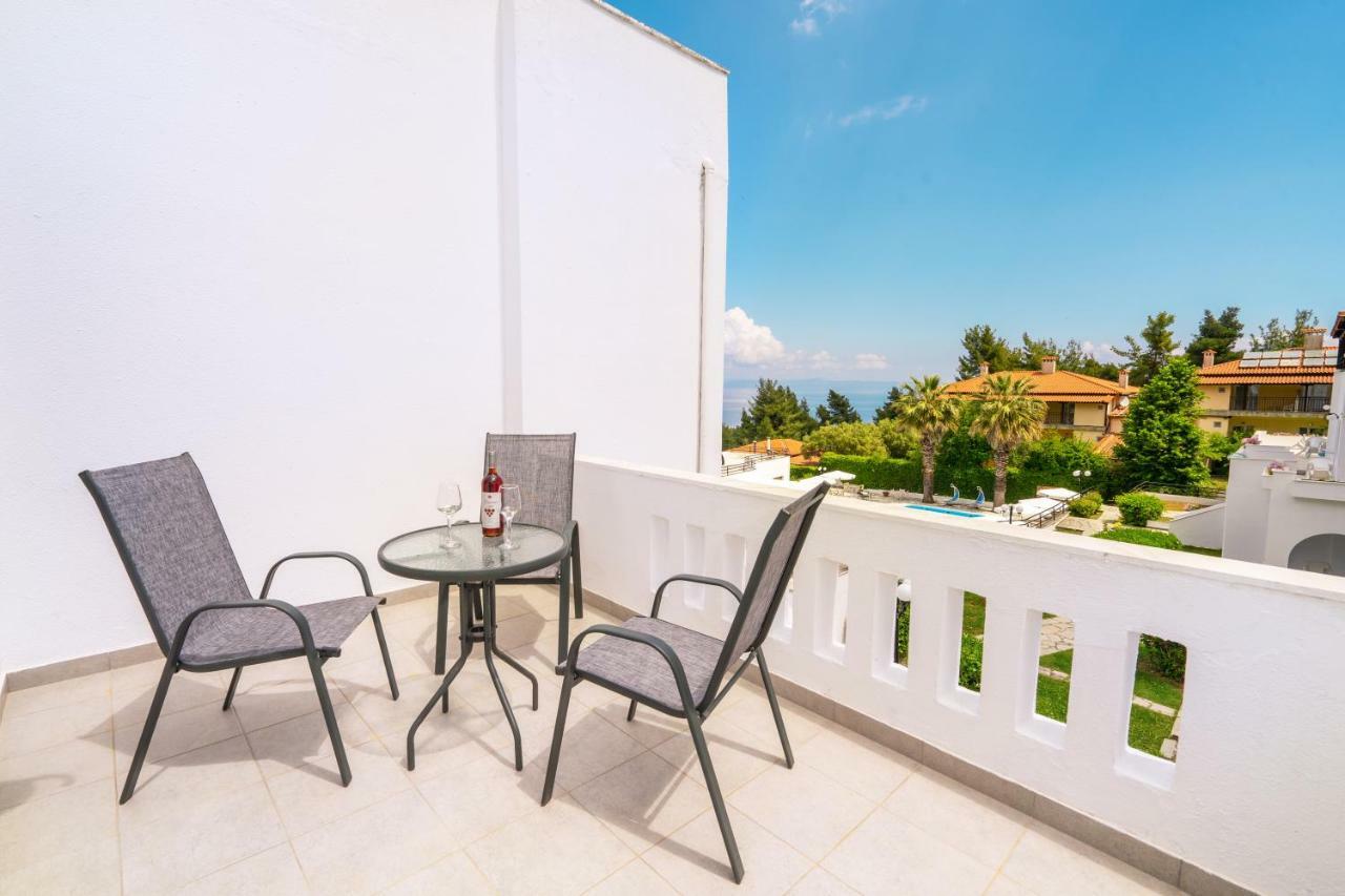 Theo Bungalows Boutique Hotel Kriopigi Extérieur photo